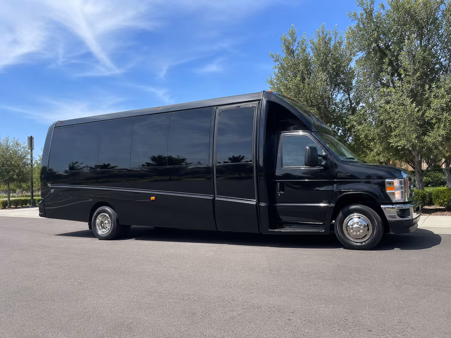 avondale bus rentals