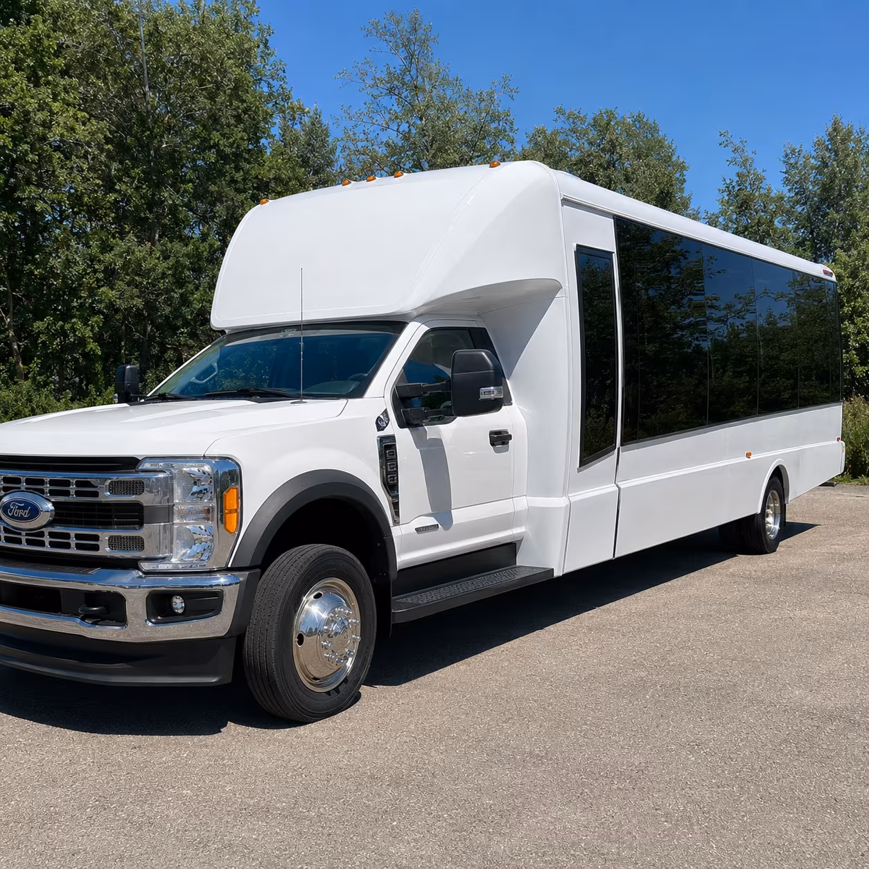 bus rentals for verde valley wine trail tours from glendale